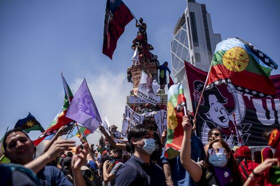 Chile’s New Constitution Likely to Be Agreed Upon by Moderates