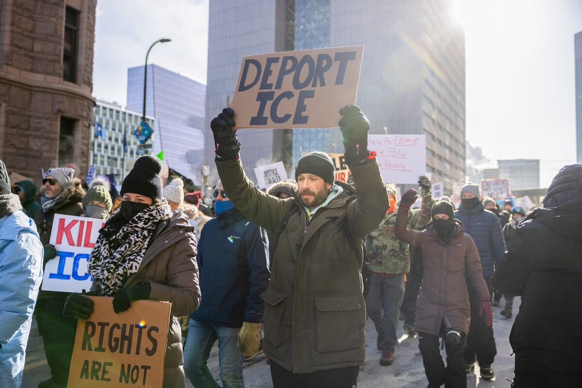 Giving Trump $70 Billion for ICE Is a Time Bomb for Republicans