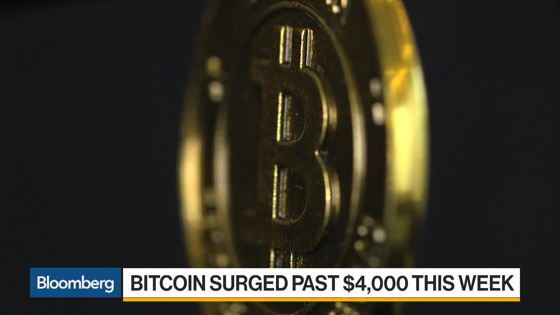 ビットコインが急落、中国人民銀行が仮想通貨の新規公開は違法と宣告 - Bloomberg