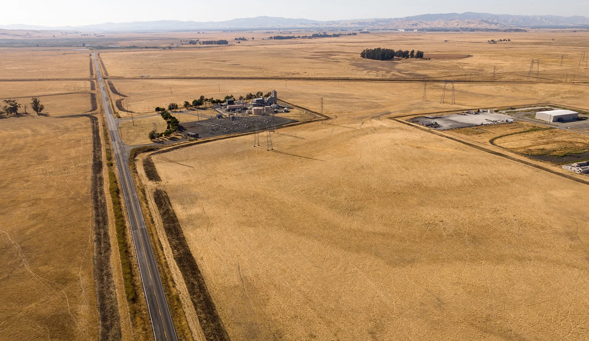 Billionaire-Backed Developer Asks Voters to Approve New California City -  Bloomberg