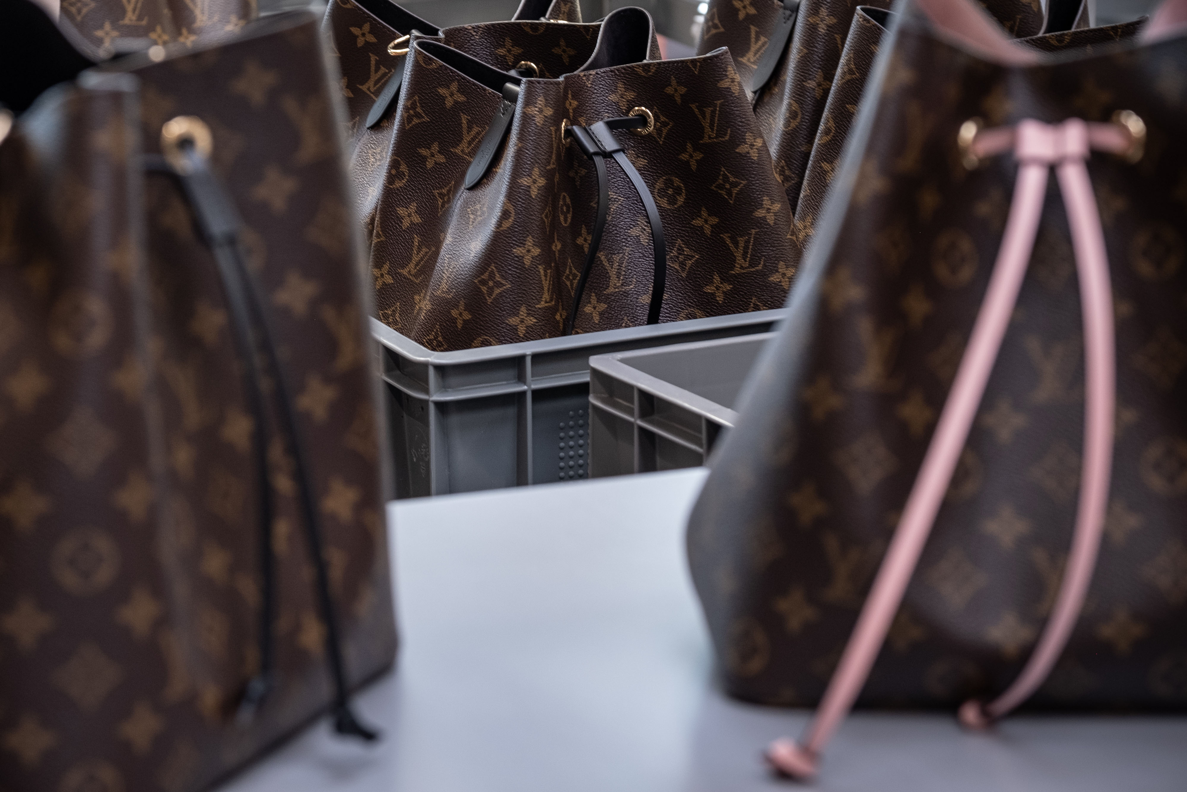 Louis Vuitton: Luxury handbags coming off an assembly line? - Technology  and Operations Management
