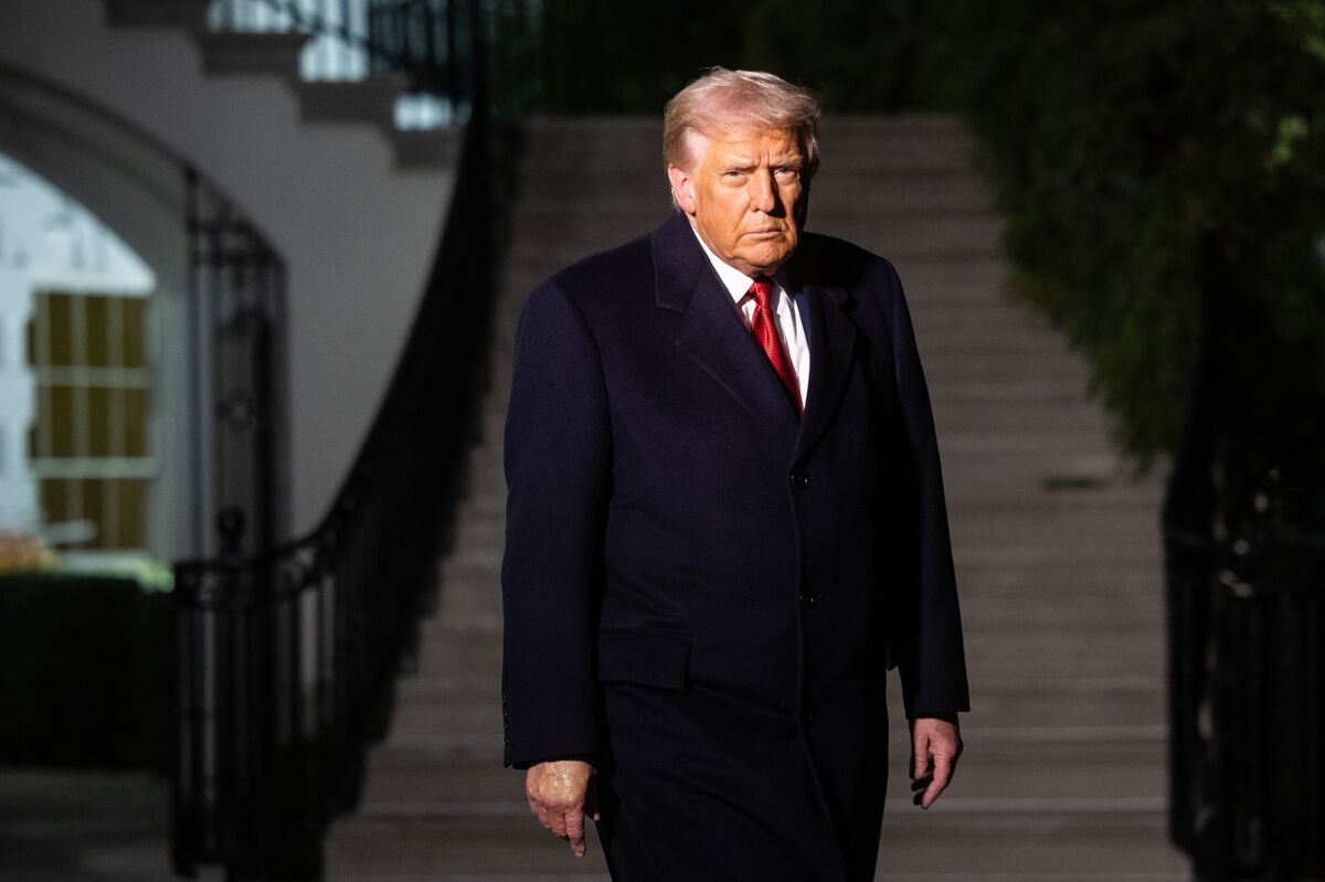 Trump Says He’s Increasing Canada Tariff by 10% After Ontario Ad