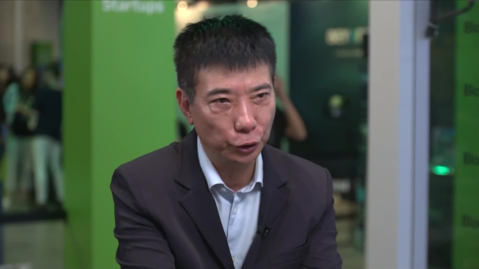 Former Meitu Chairman on Bitcoin & AI Outlook