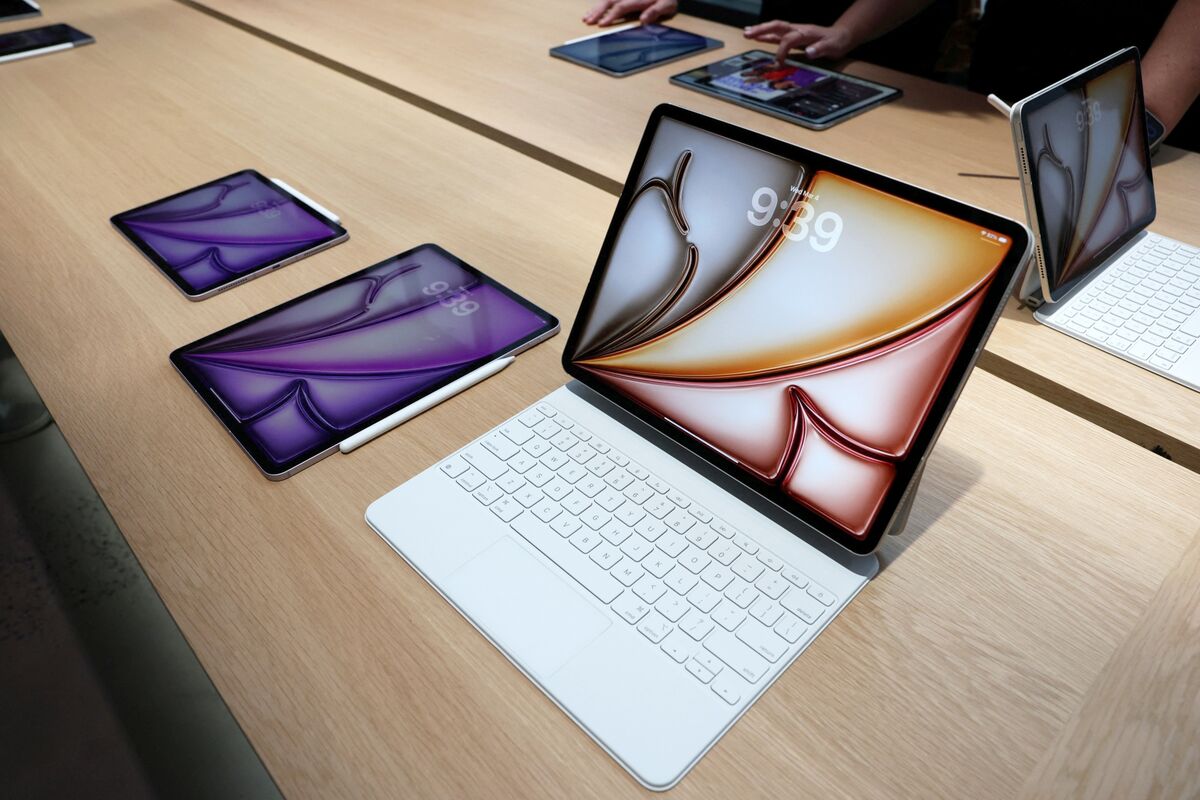 Apple Readies OLED iPad Mini, With Low-End and Air Updates Coming in 2027