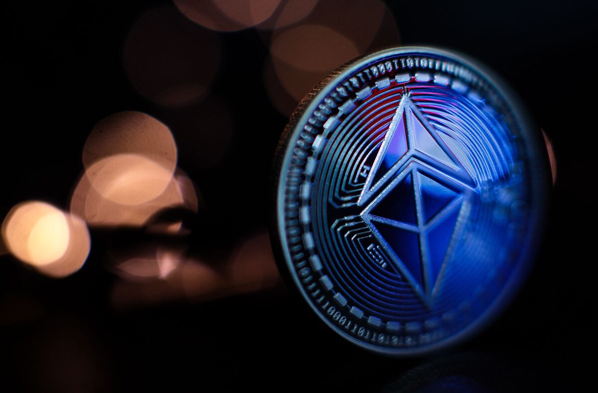 🟪"ETF di Criptovalute con Staking: L'Iniziativa Rivoluzionaria che Sfida le Normative della SEC"