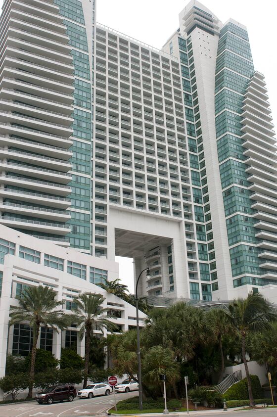 Brookfield Is Seeking a Buyer for $1 Billion Florida Resort