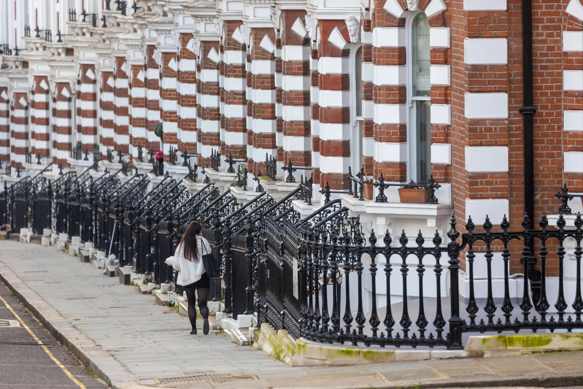 A residential mansion block in the Kensington and Chelsea district of London, UK.