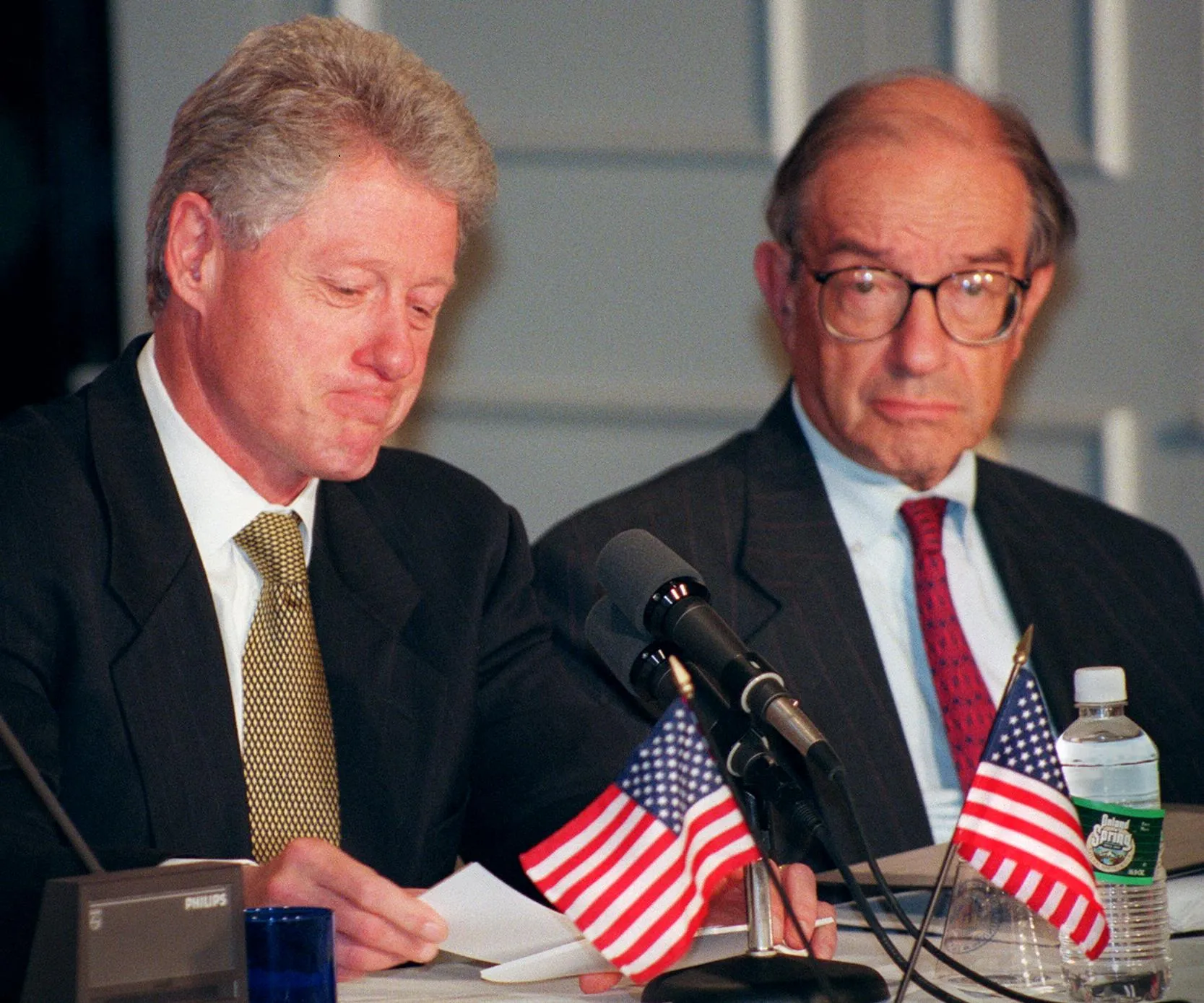 US-CLINTON-GREENSPAN