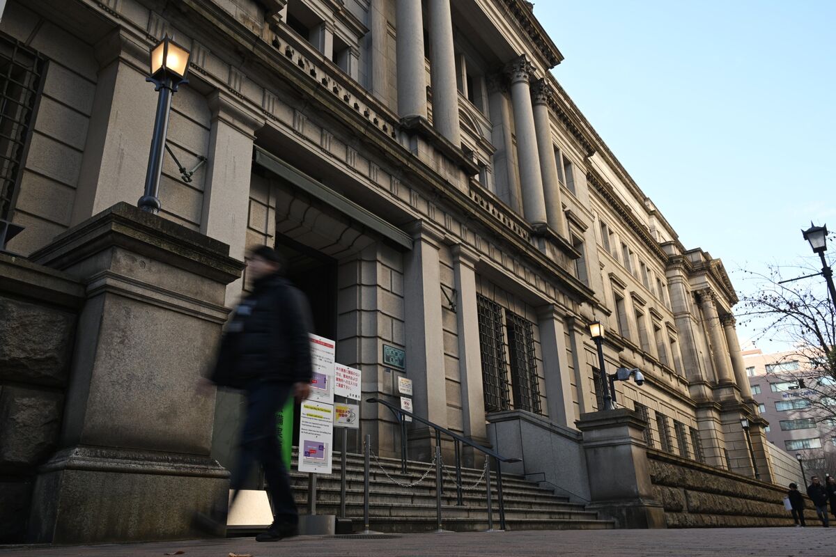 Việc tăng lãi suất của BoJ có thể giúp hộ gia đình Nhật lãi ròng khoảng 800 tỷ yên mỗi năm