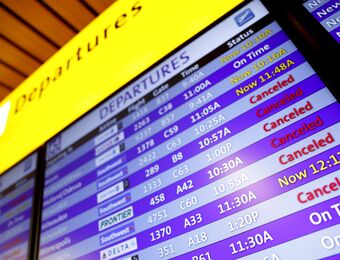 relates to Airlines Must Now Pay Automatic Refunds for Canceled Flights