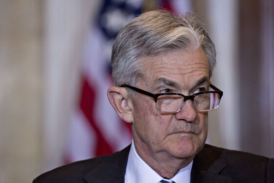 Powell Bolsters Case for Fed Rate Pause as Inflation Stays Muted