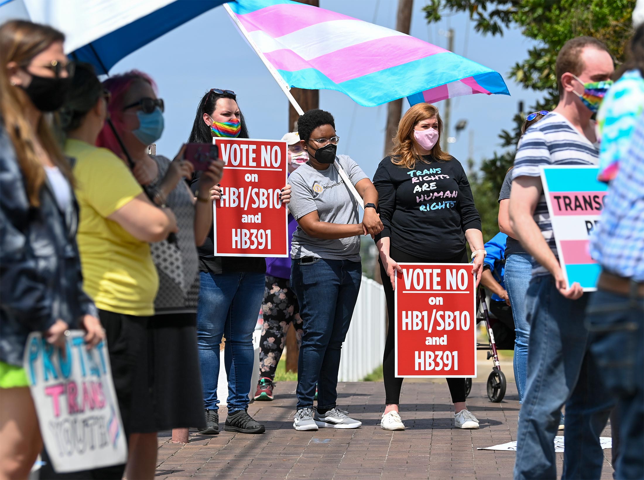 Corporate Leaders Decry Anti-LGBTQ Legislative Moves In U.S. - Bloomberg