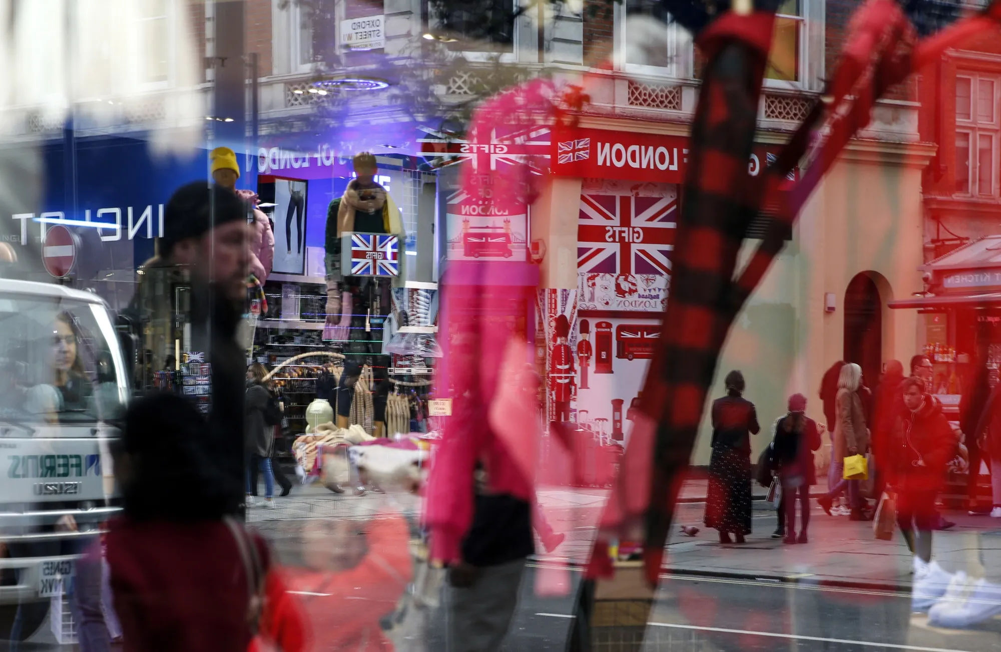 U.K. Retail Sector Hopes For Clarity From Election