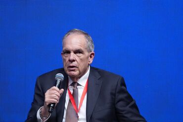 Key Speakers at the Global Financial Leaders' Investment Summit