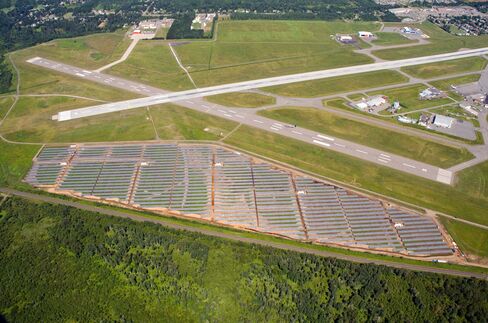 Thunder Bay Airport, Thunder Bay, Ontario, Canada