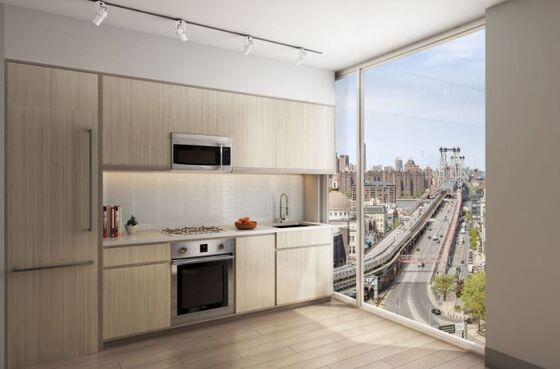 Brooklyn Luxury Tower Hits Market With Pandemic Sapping Demand