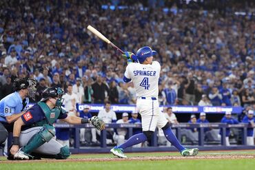 American League Championship Series - Seattle Mariners v Toronto Blue Jays - Game Seven