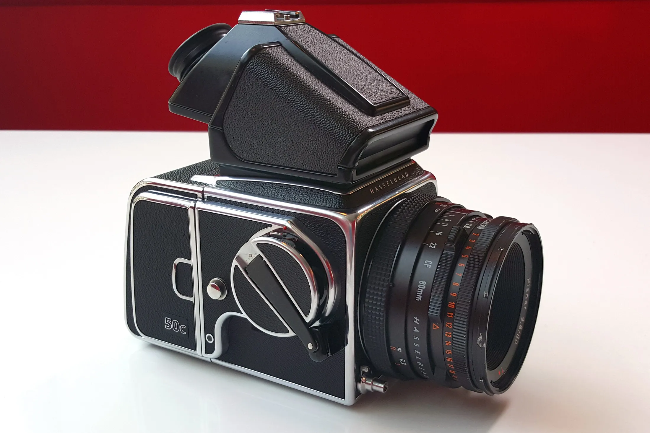 Hasselblad FV-5C Review: $15,500 Device Turns Vintage