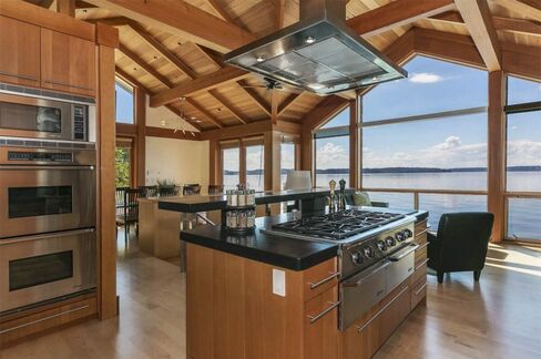 A "craftsman meets farmhouse" aesthetic is popular now with buyers, according to the study.