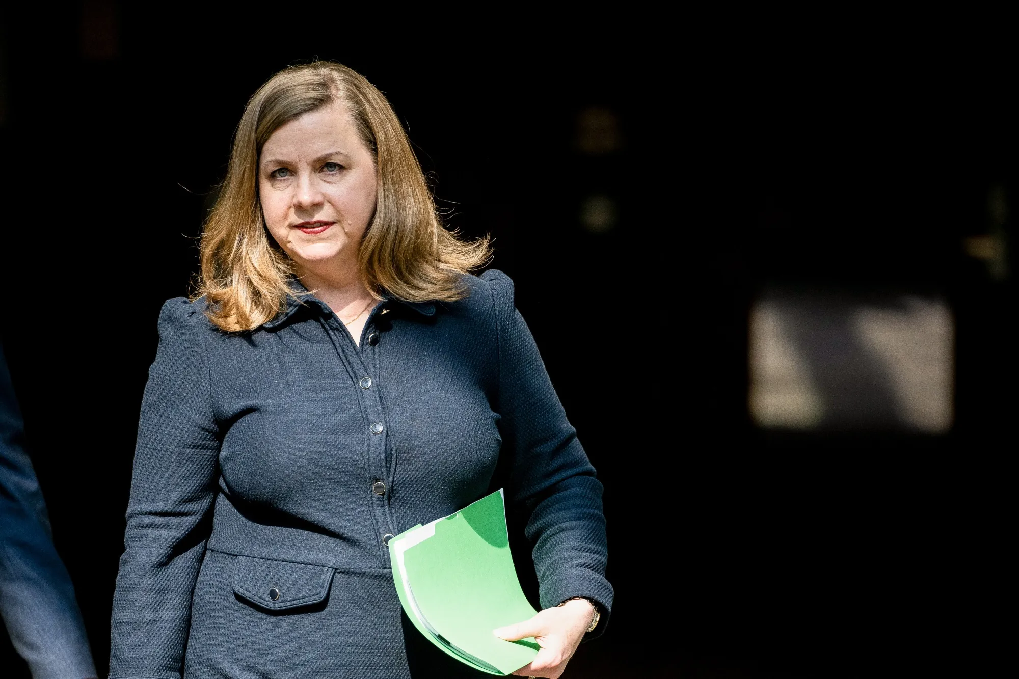 ＦＲＢ、銀行資本規制の緩和計画発表－補完的レバレッジ比率下げ - Bloomberg