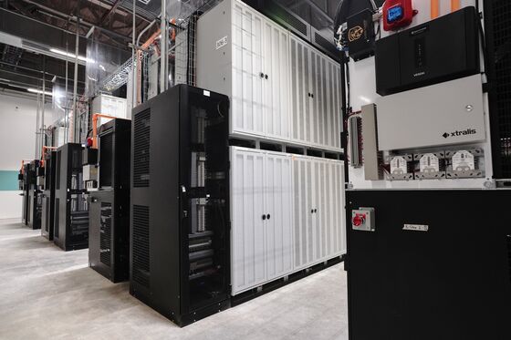 California to Test Whether Big Batteries Can Stop Summer Blackouts