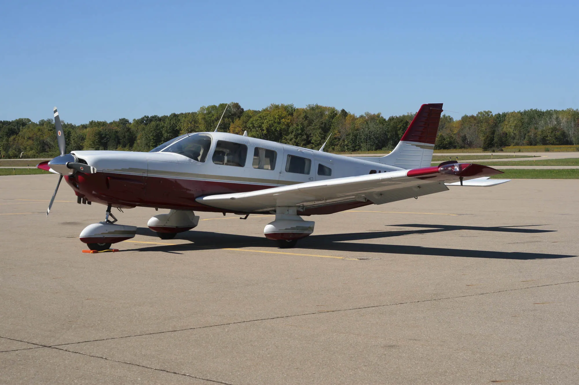 1400万円あれば何に使う？スーパーカーやクルーズか、夫婦仲を相談か - Bloomberg