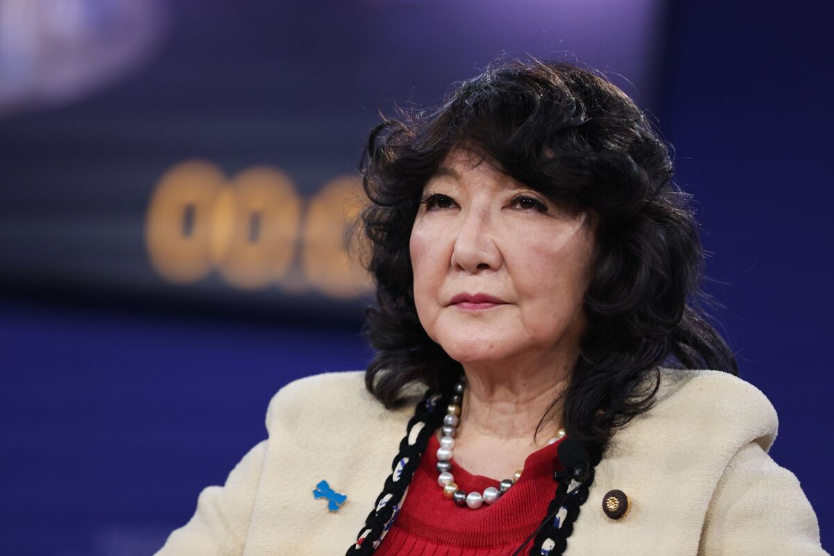 bloomberg.com - Masahiro Hidaka - Japan Is Said to Sound Out Market on Oil Futures Intervention