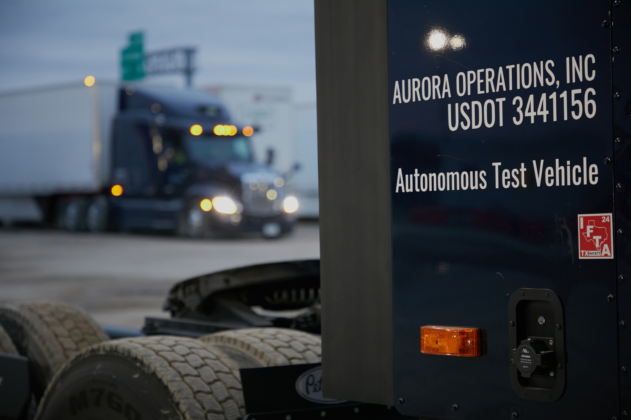 Aurora, Other Driverless Truck Firms Plan To Ditch Human Copilots