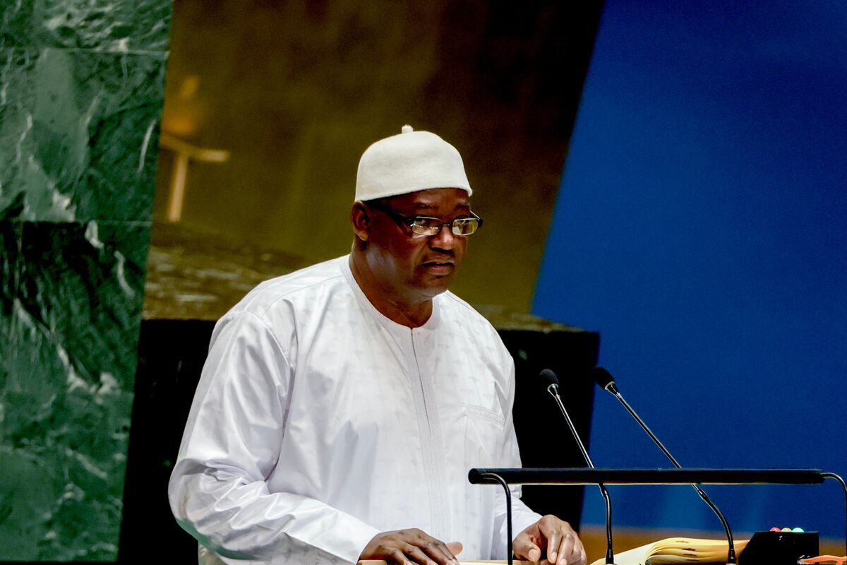 Gambia Lawmakers Reject Draft Constitution Limiting Presidential Terms