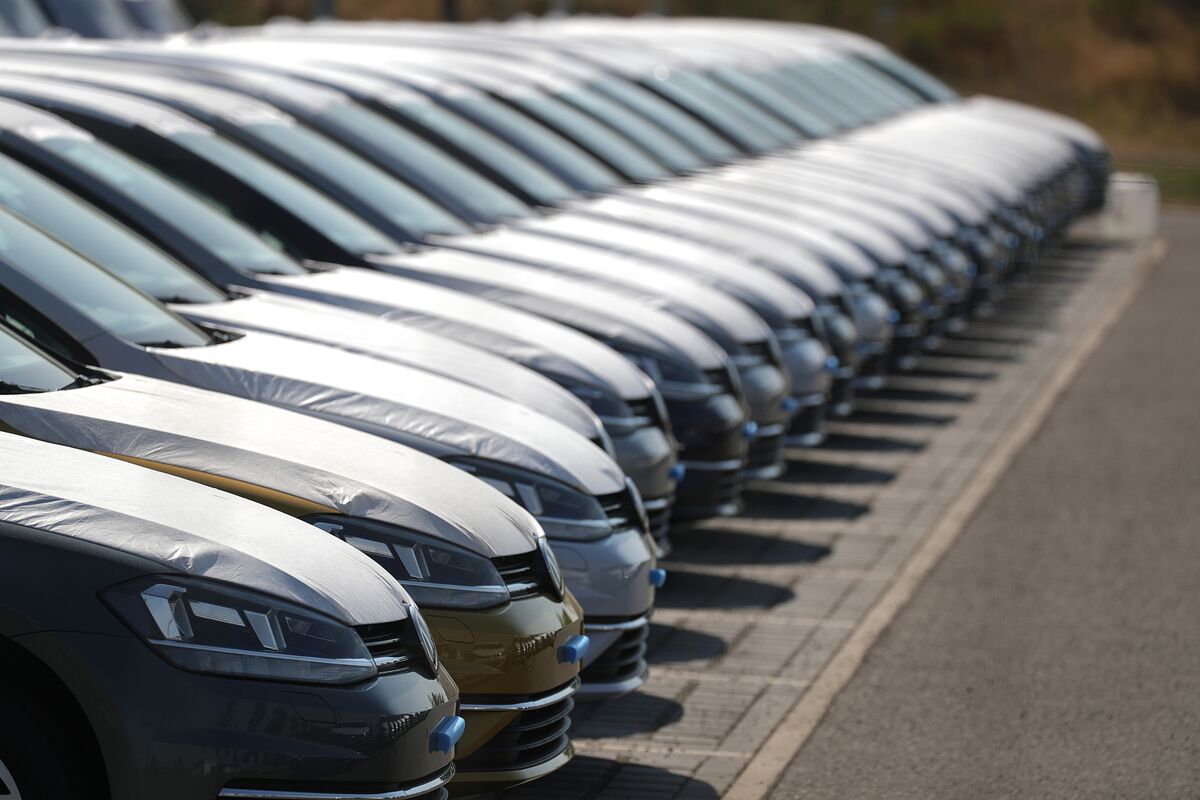 Авто б у германия цены. Germany cars for sale. Eu cars. Volkswagen automaker Plans to Double Exports. OEM tuyeu машина.