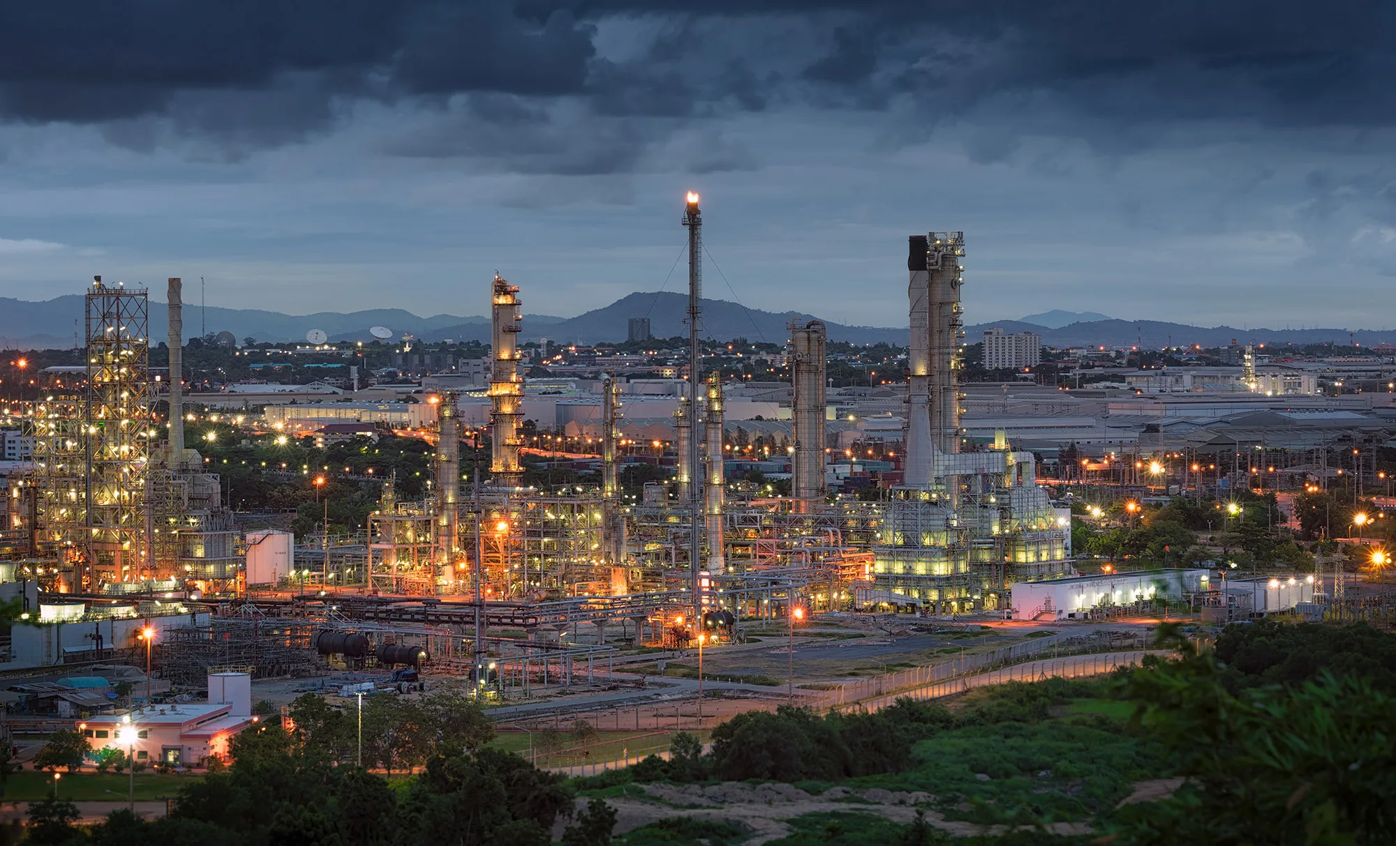 RF Oil Refinery