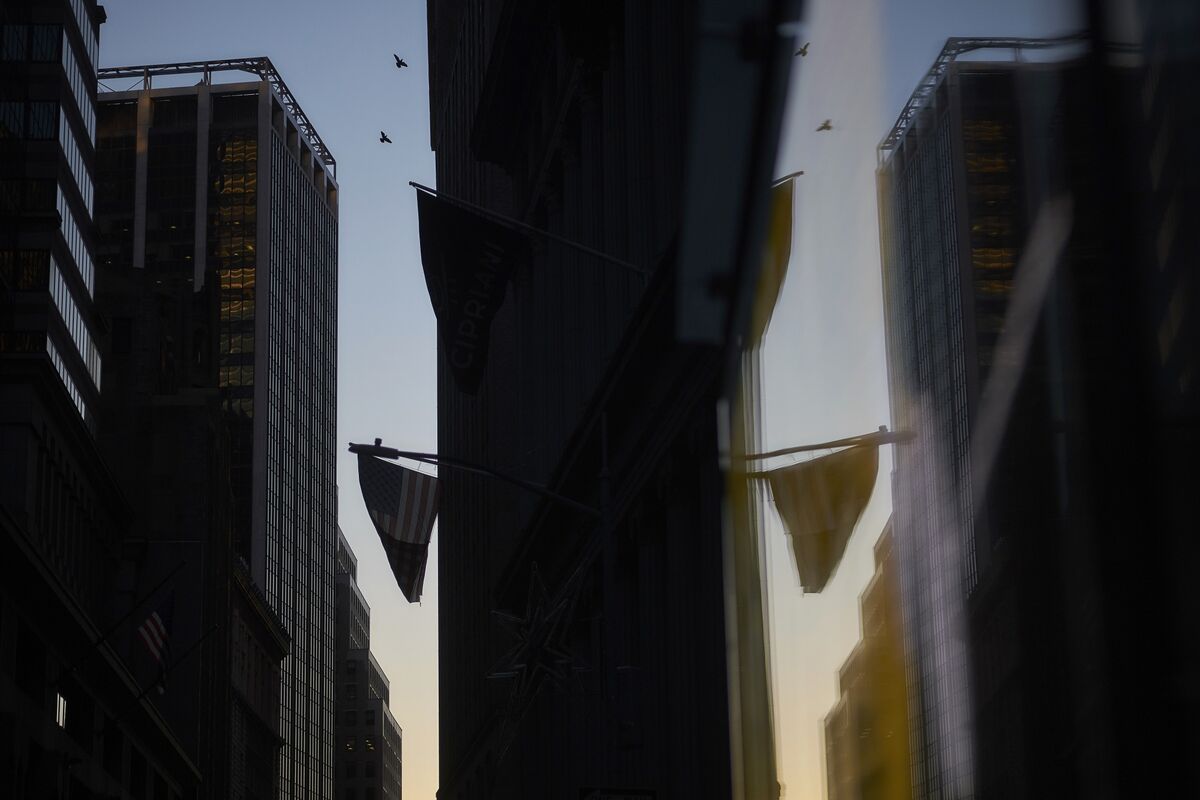 US Money-Market Fund Assets Climb to Record $5.73 Trillion