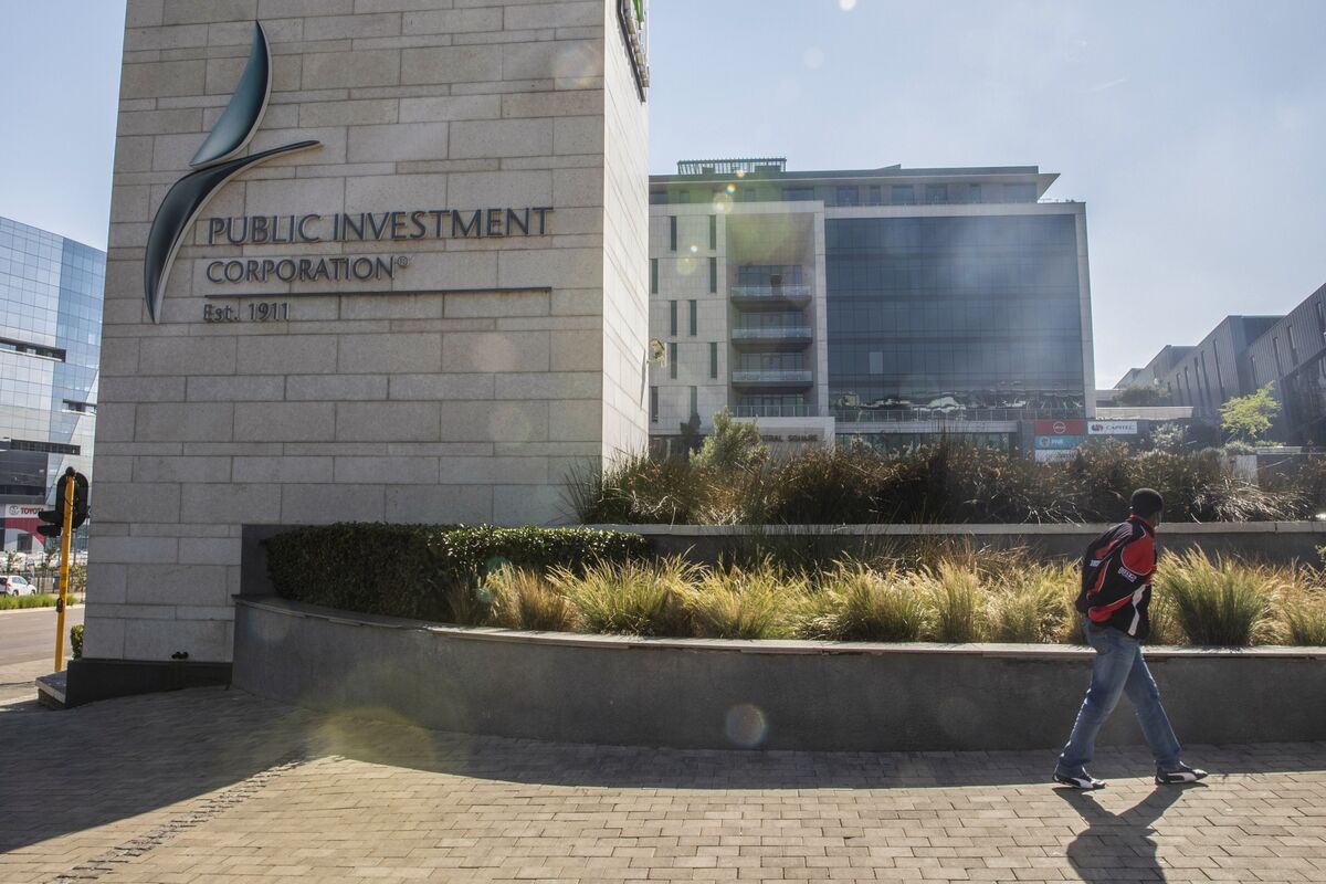 South Africa’s PIC Suspends Investment Head On Misconduct Claims South Africa’s PIC Suspends Investment Head On Misconduct Claims