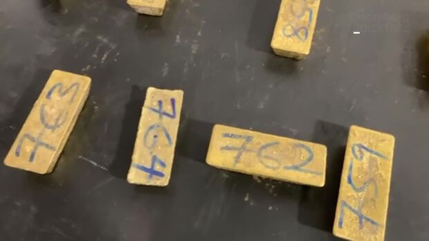 Gold Corp Precio Accion Barrick Gold Barrick Weighs Sale Of Gold