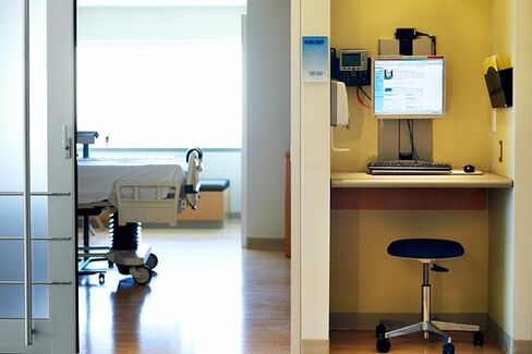 What Obamacare Means for Employers That Give Extra Benefits