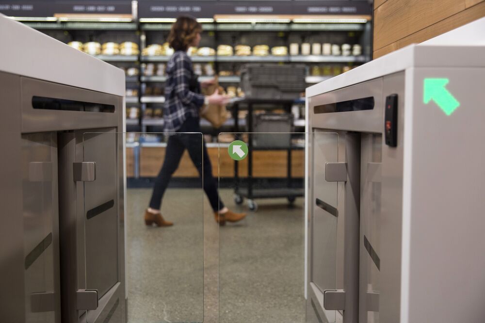 Who Is Banning Cashless Stores Amazon Go Could Be Next Bloomberg
