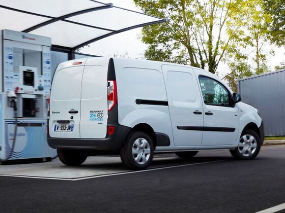 Renault Joins Toyota, Mercedes With Hydrogen Van