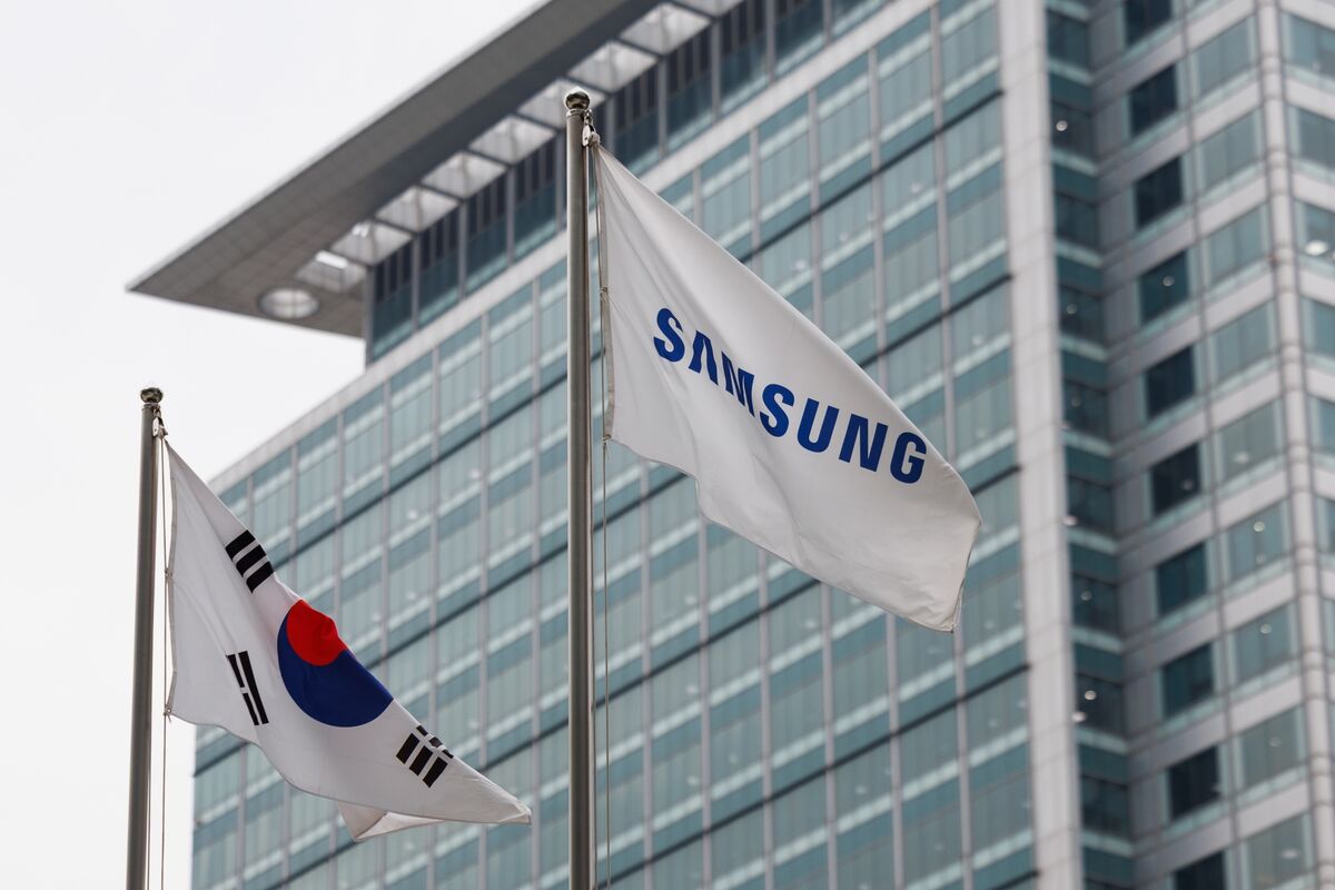Korea Leveraged ETFs See $1 Billion Outflow as Fervor Cools