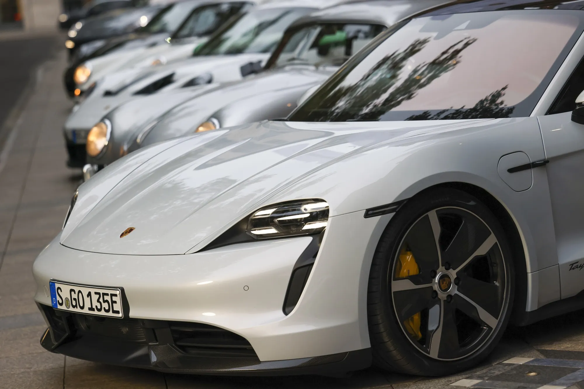 Porsches lined up at the Frankfurt Stock Exchange for the company’s 2022 IPO.