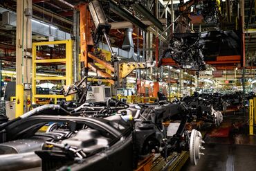 Inside A General Motors Assembly Plant Ahead Of Earnings Figures