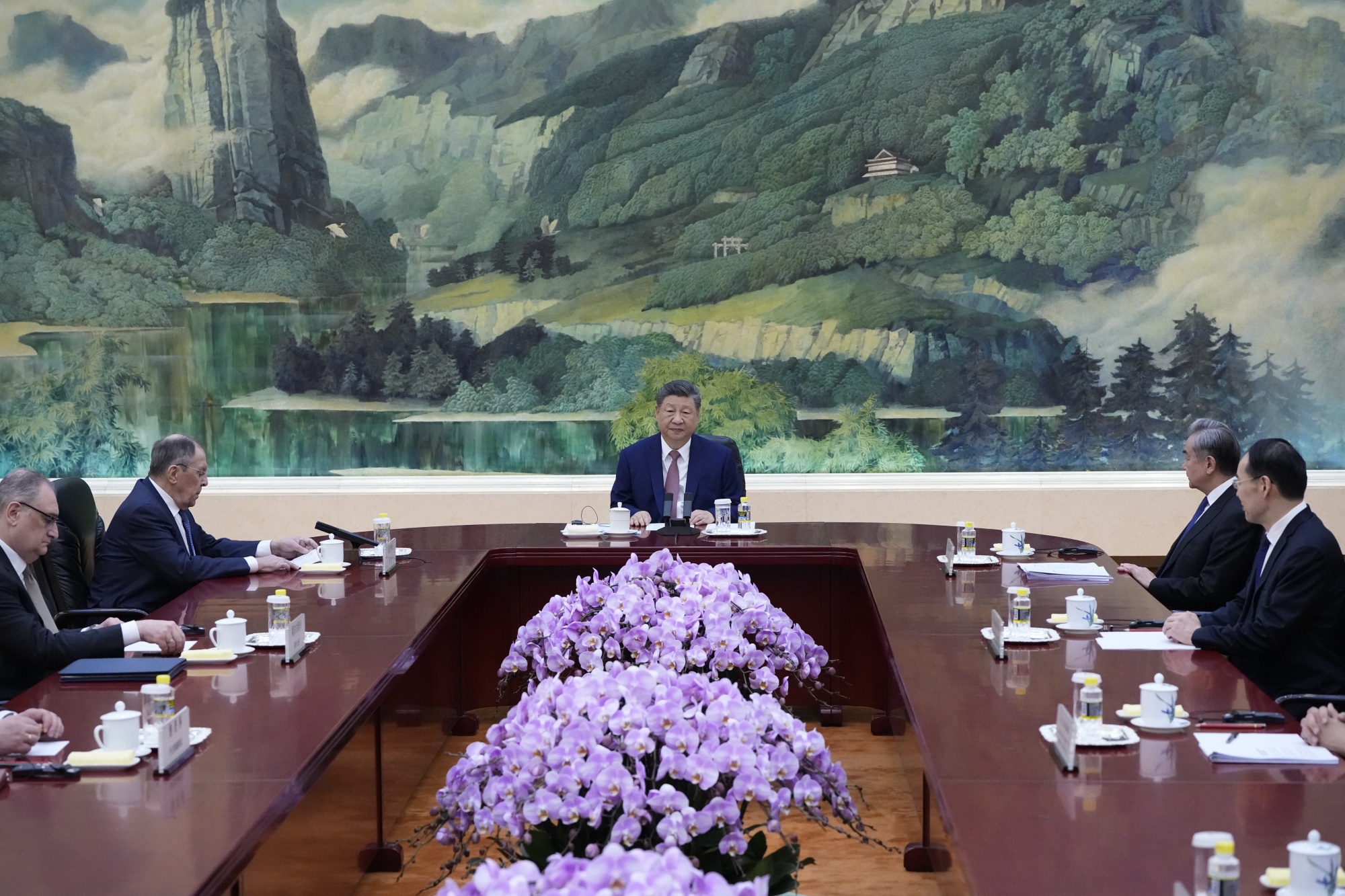 Xi Jinping with Sergei Lavrov in Beijing on April 15. Photographer: Iori Sagisawa/Pool/Getty Images