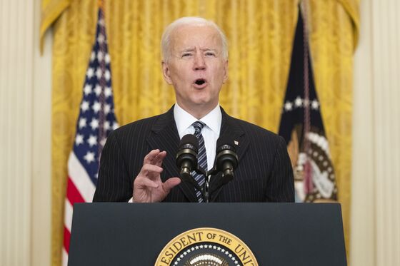 Biden Marks Vaccine Goal, Paris Lockdown: Virus Update