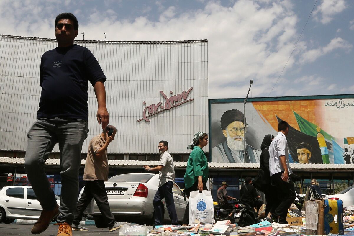 Presión económica de Trump afecta a población de Irán