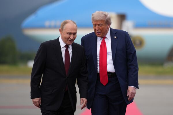 U.S. President Trump And Russian  President Putin Meet On War In Ukraine At U.S. Air Base In Alaska
