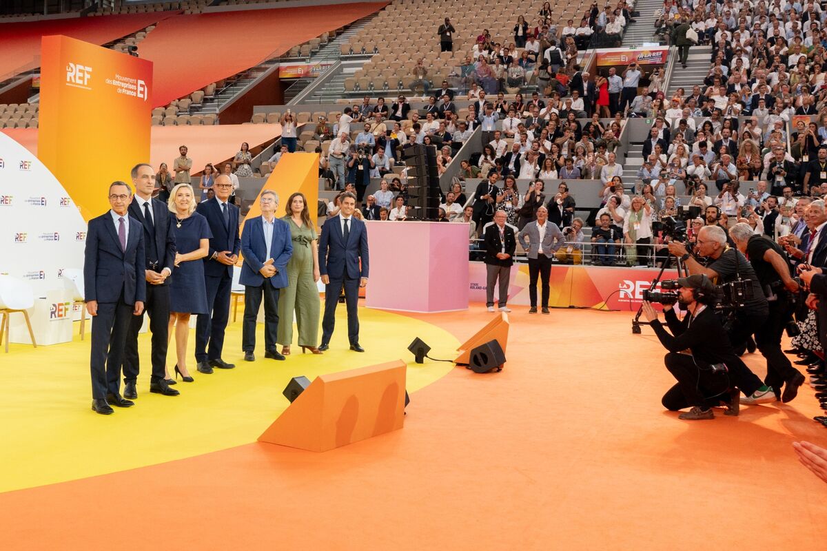 France’s Debt Difficulties Dominate First Presidential Debate