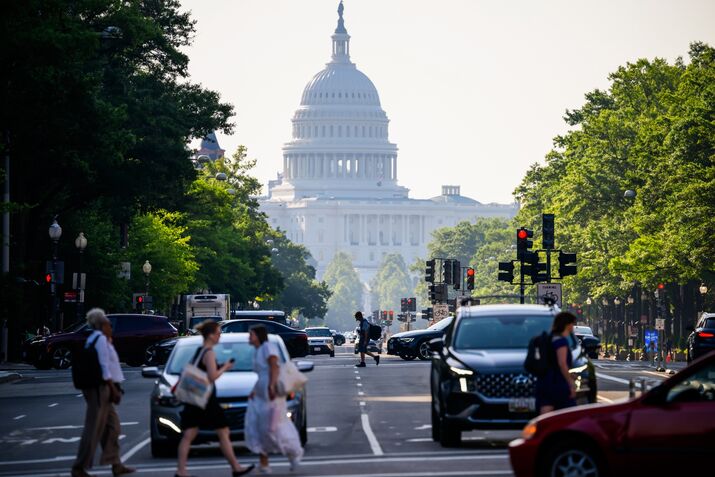 Largest US Grid Issues Energy Emergency Alert For Monday Heat