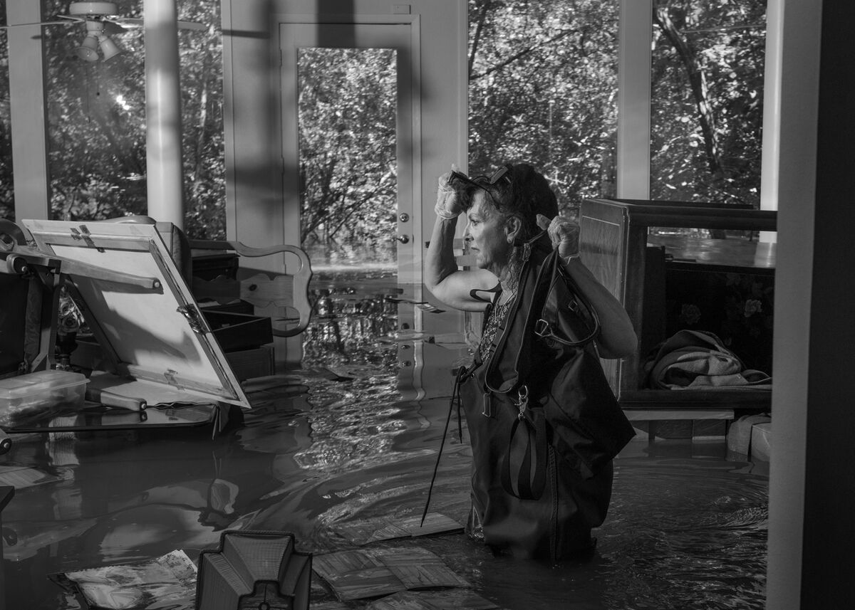Pictures of Hurricane Harvey and a Ravaged Houston - Bloomberg