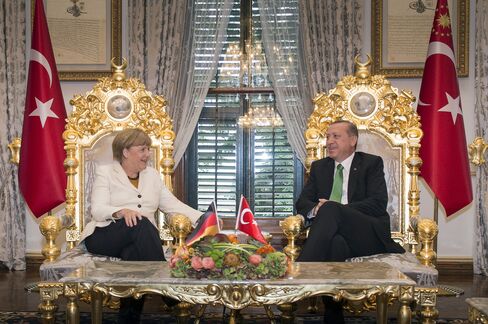 Merkel and Erdogan meet in October