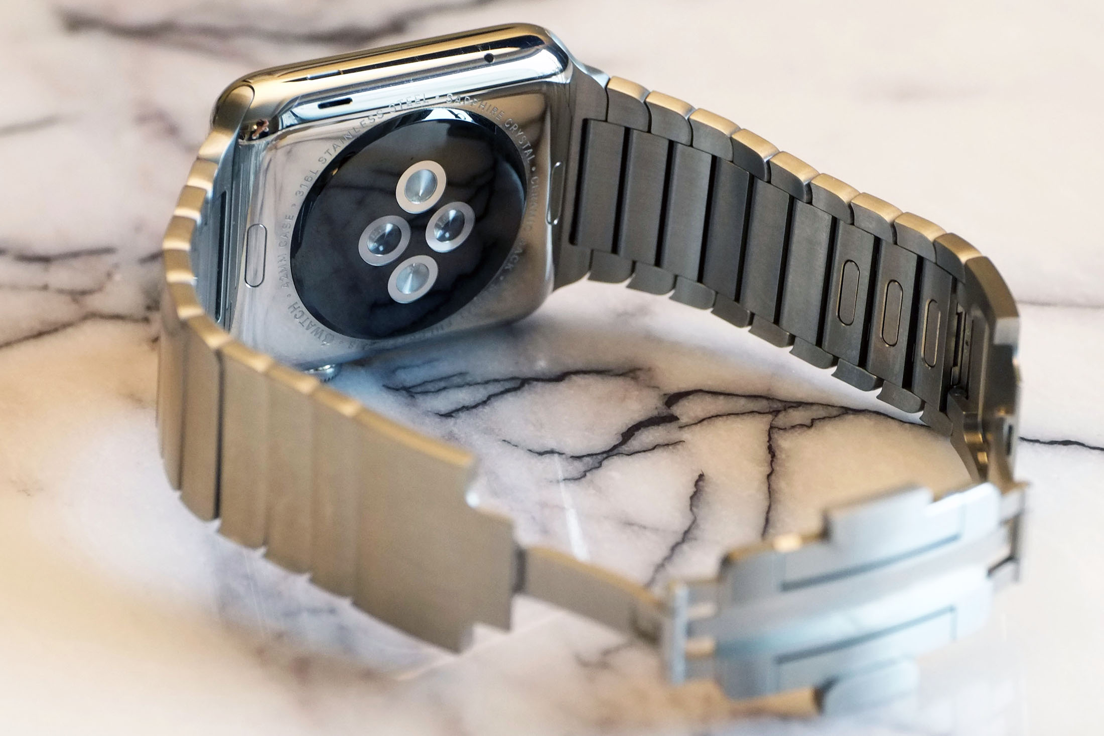 Casetify Link Bracelet review A classy metal Apple Watch band