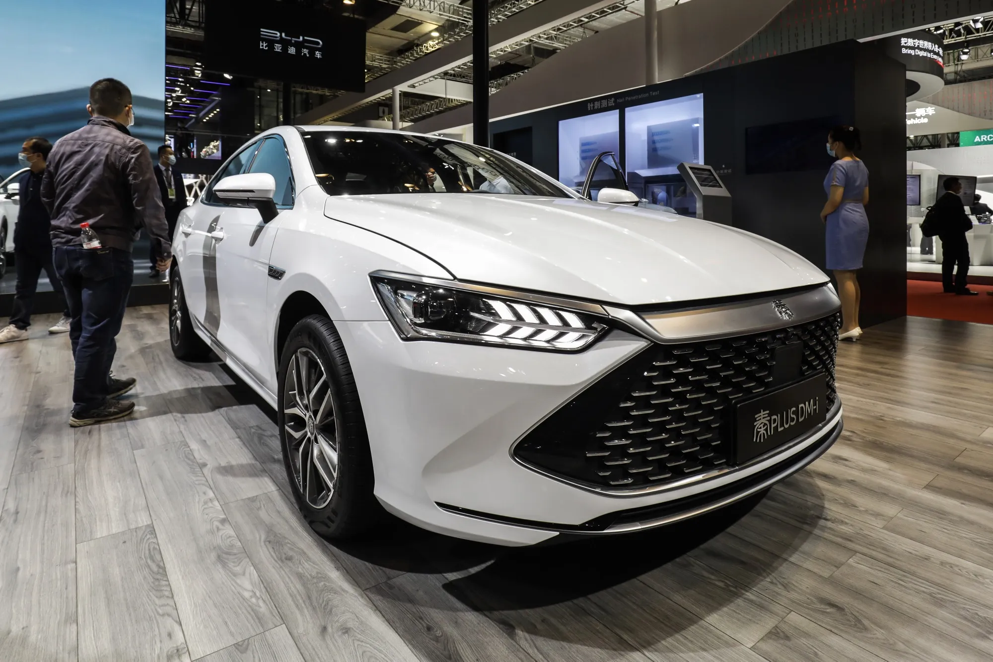 A version of the popular electric Qin PLUS will be re-badged as the&nbsp;Linghui e5.